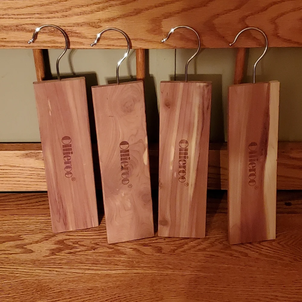 Ollieroo Cedar Hang Ups for Closets Quantity 4